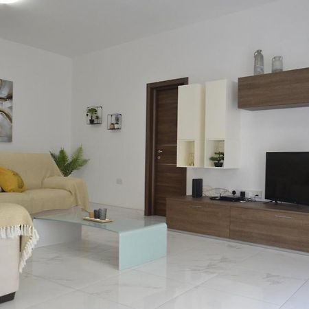 Lorenza Letting Apartment Marsaxlokk Exterior photo